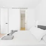 New Luxury First Line Sea View Apartamento
