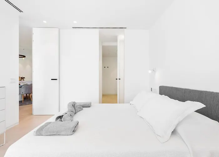 New Luxury First Line Sea View Apartmán