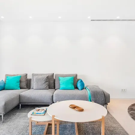 New Luxury First Line Sea View Apartmán *