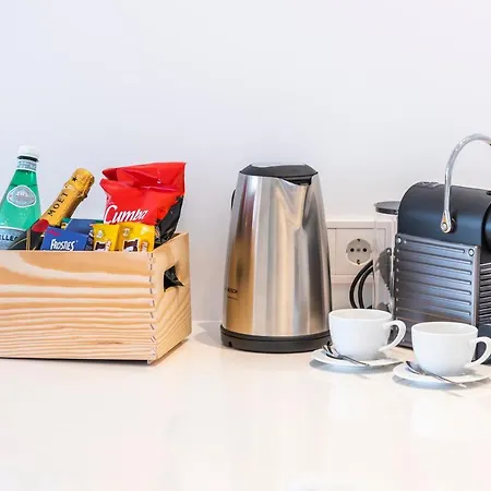 New Luxury First Line Sea View アパート