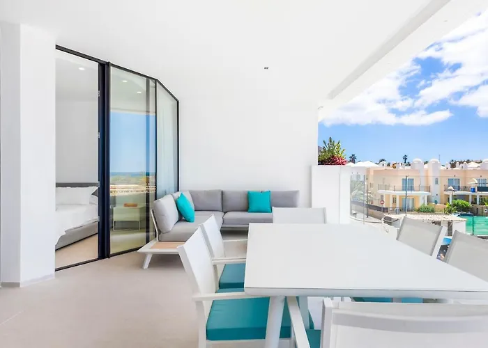 New Luxury First Line Sea View Palm-mar